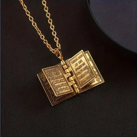 ‼️$7‼️ Polished Alloy Bible Book Design Pendant Necklace - “Our Father” Prayer - Picture 8 of 12